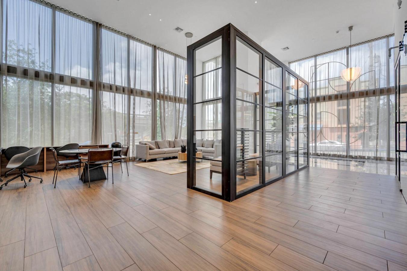 Apartmán Modern Unit In The Heart Of Downtown Miami With Free Parking Exteriér fotografie
