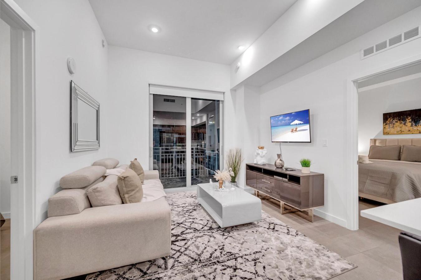 Apartmán Modern Unit In The Heart Of Downtown Miami With Free Parking Exteriér fotografie