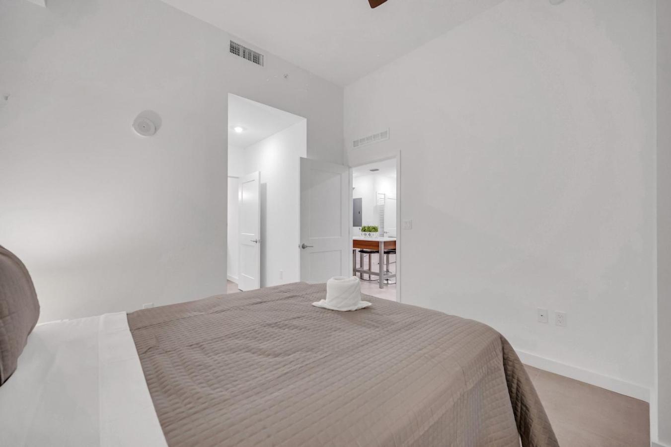 Apartmán Modern Unit In The Heart Of Downtown Miami With Free Parking Exteriér fotografie