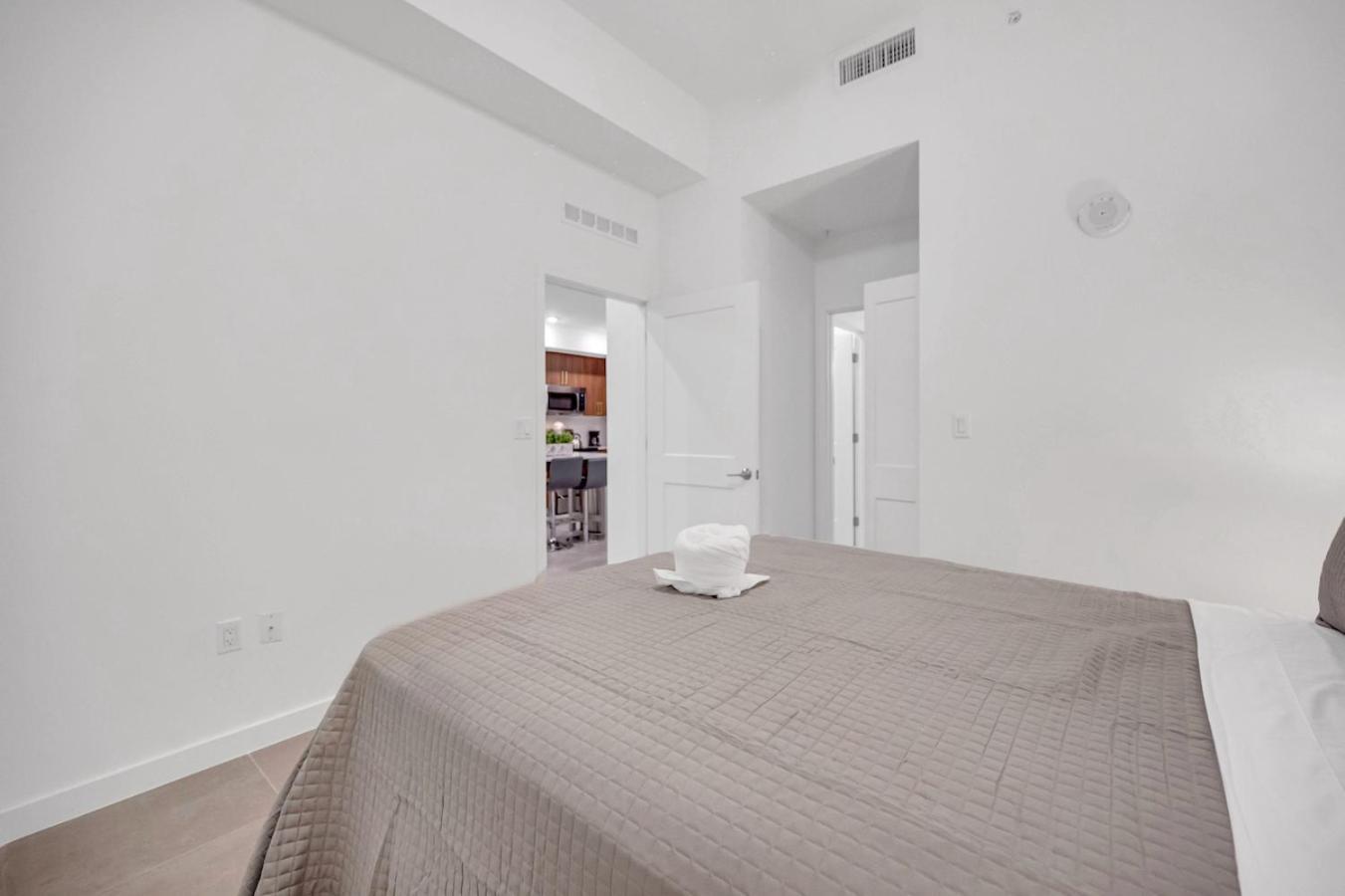 Apartmán Modern Unit In The Heart Of Downtown Miami With Free Parking Exteriér fotografie